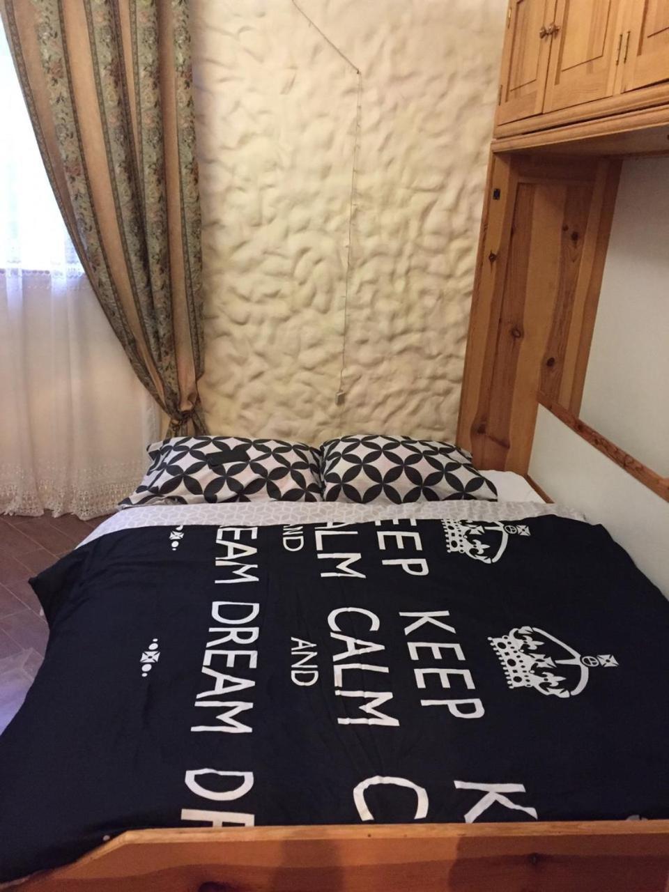 Apartament Basarab Lviv Kültér fotó
